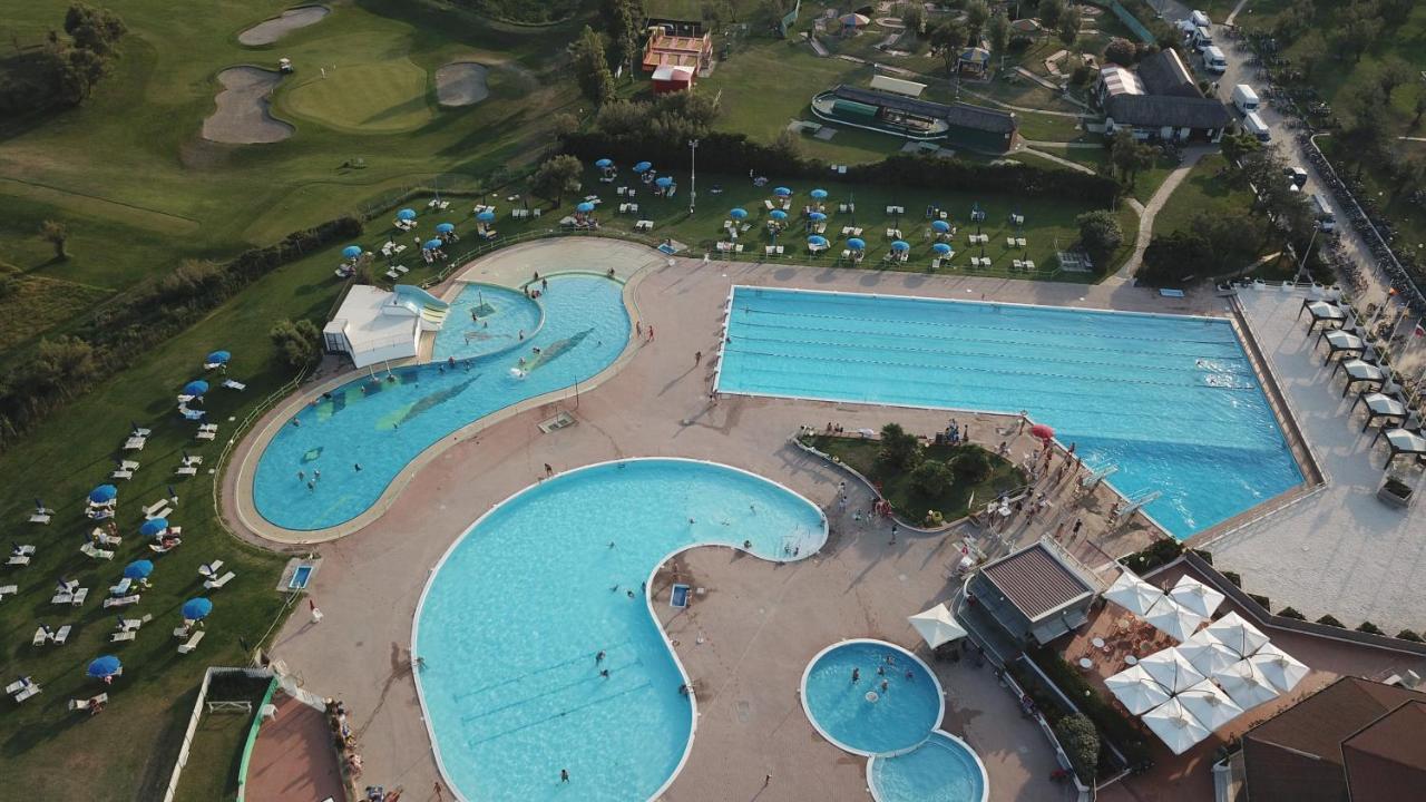 Albarella Golf Hotel Albarella Island Esterno foto