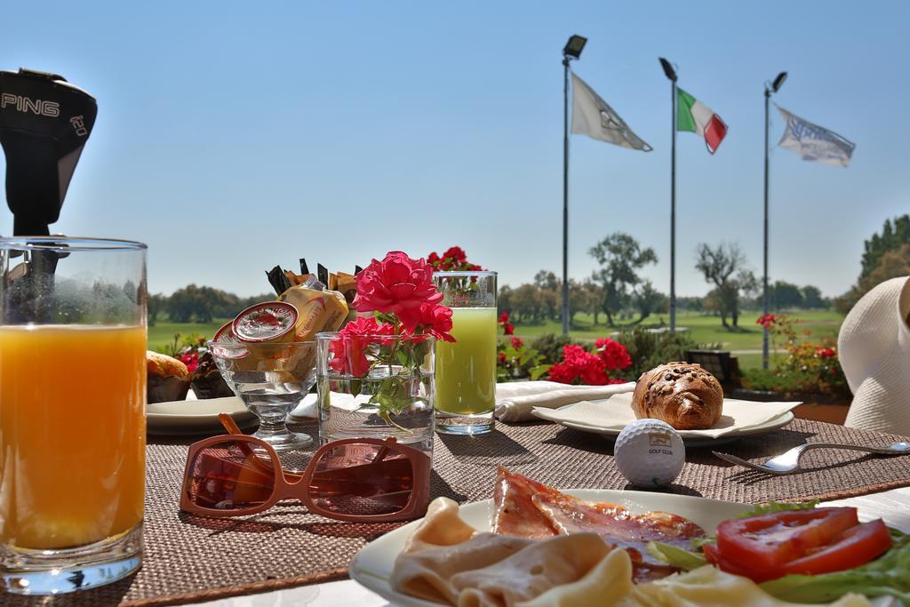Albarella Golf Hotel Albarella Island Esterno foto
